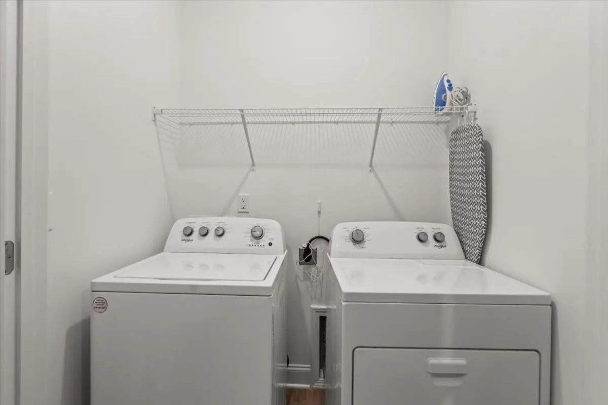 度假居 Luxe King 3Br Townhouse Mins To Uptown Charlotte别墅 美国