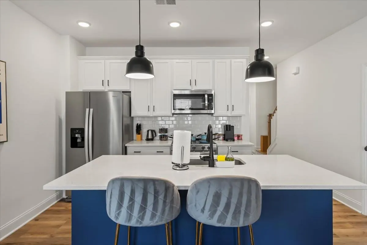 Luxe King 3Br Townhouse Mins To Uptown Charlotte别墅 0*, 夏洛特 美国