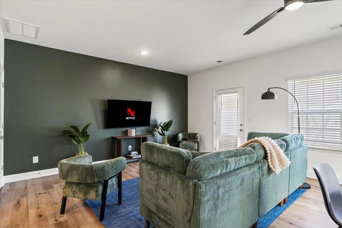 Luxe King 3Br Townhouse Mins To Uptown Charlotte别墅 夏洛特
