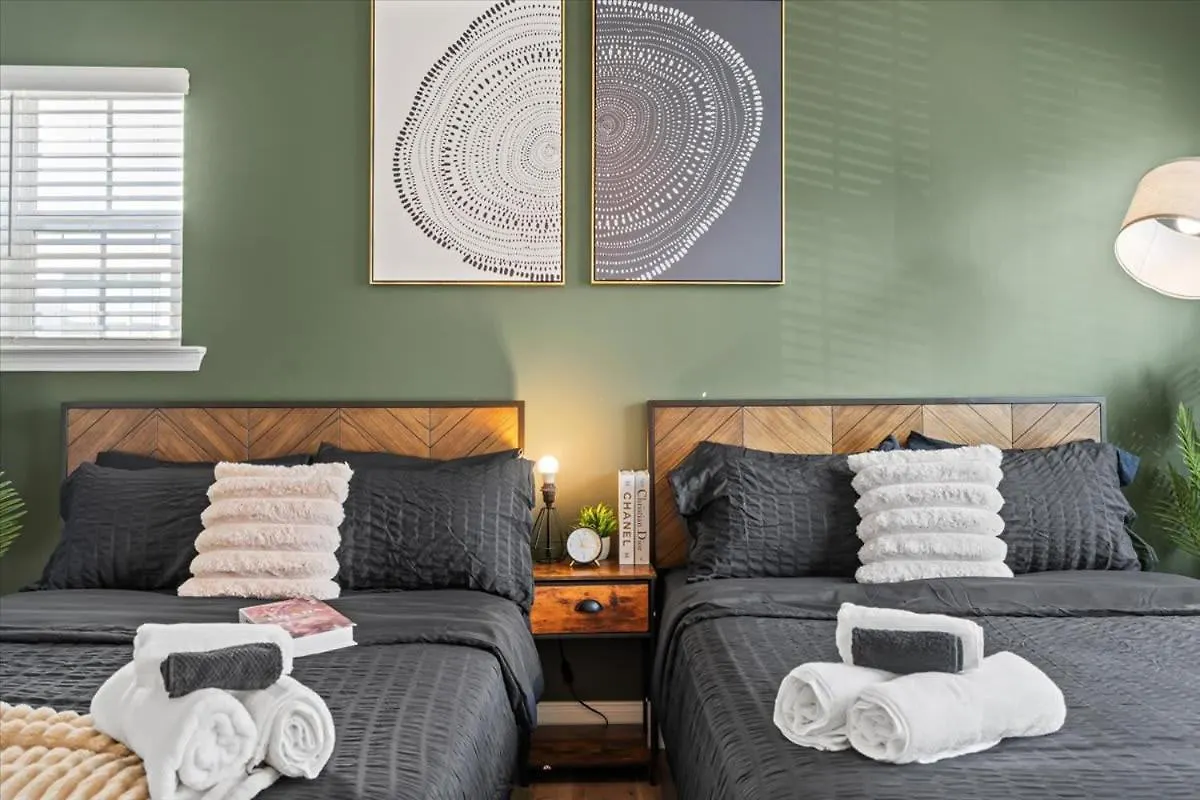 度假居 Luxe King 3Br Townhouse Mins To Uptown Charlotte别墅