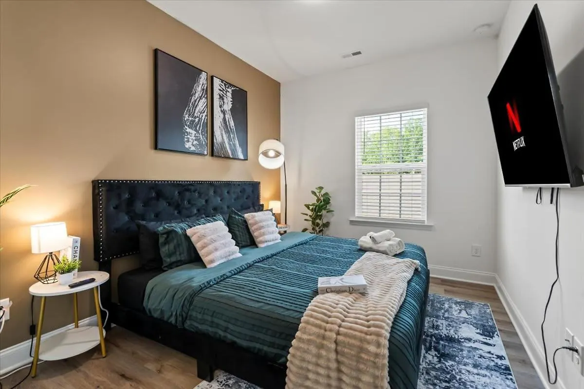 Luxe King 3Br Townhouse Mins To Uptown Charlotte别墅 夏洛特